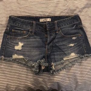 Hollister denim shorts size 3 or 26